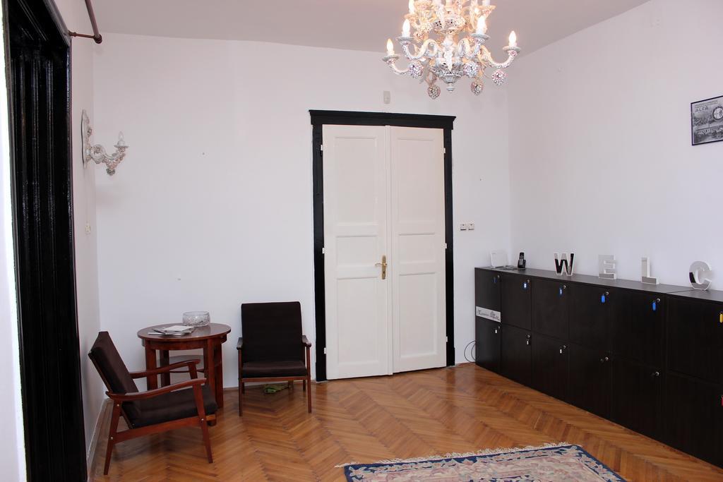 Mosaico Alfetta Hostel 蒂米什瓦拉 外观 照片
