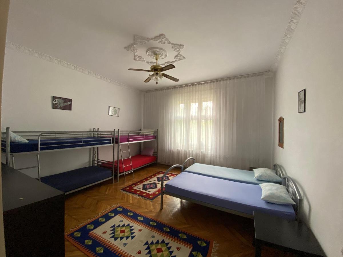 Mosaico Alfetta Hostel 蒂米什瓦拉 外观 照片